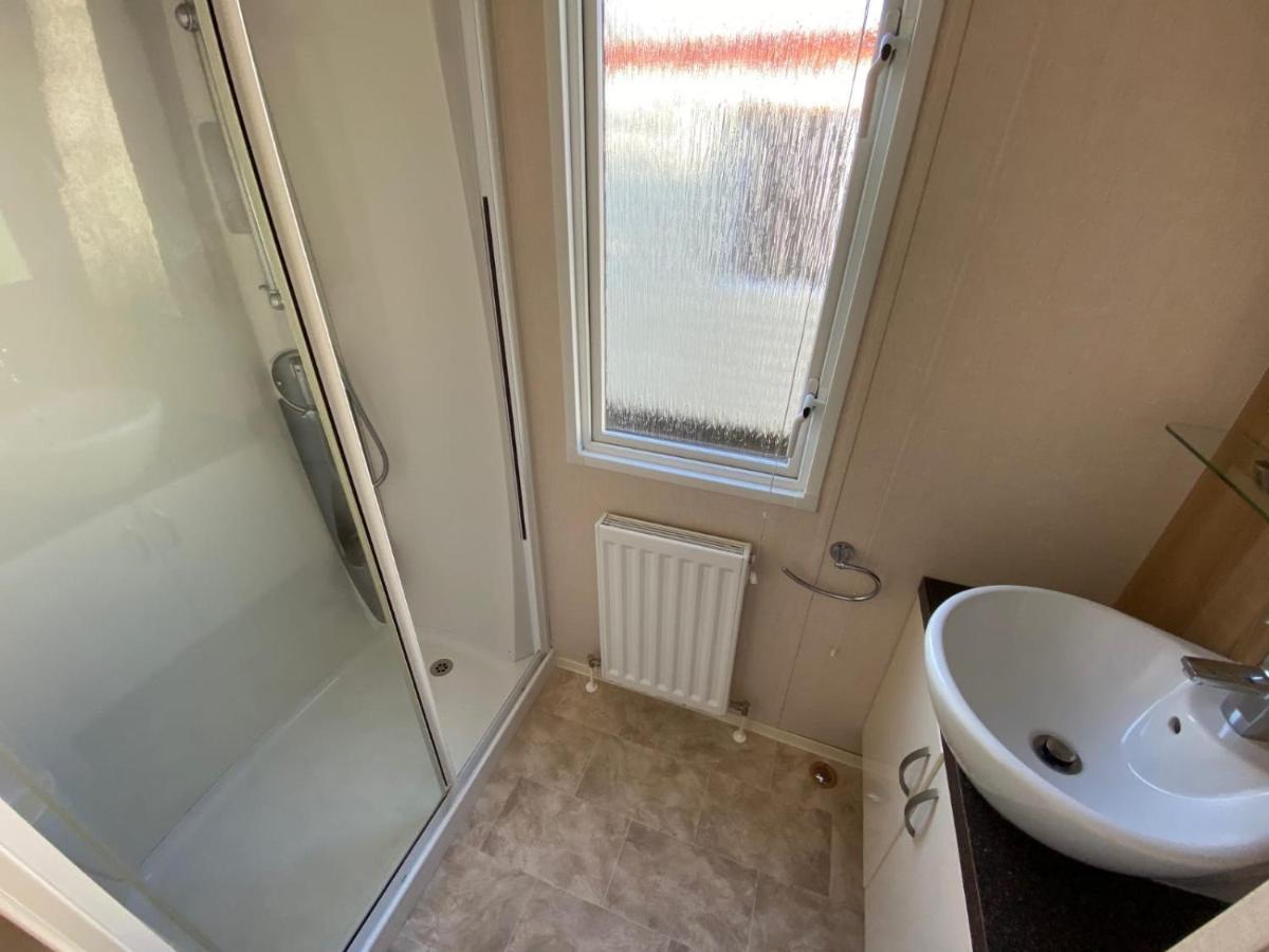 8 Berth Caravan Skegness Golden Palm Resort Чапъл Сейнт Лионардс Екстериор снимка