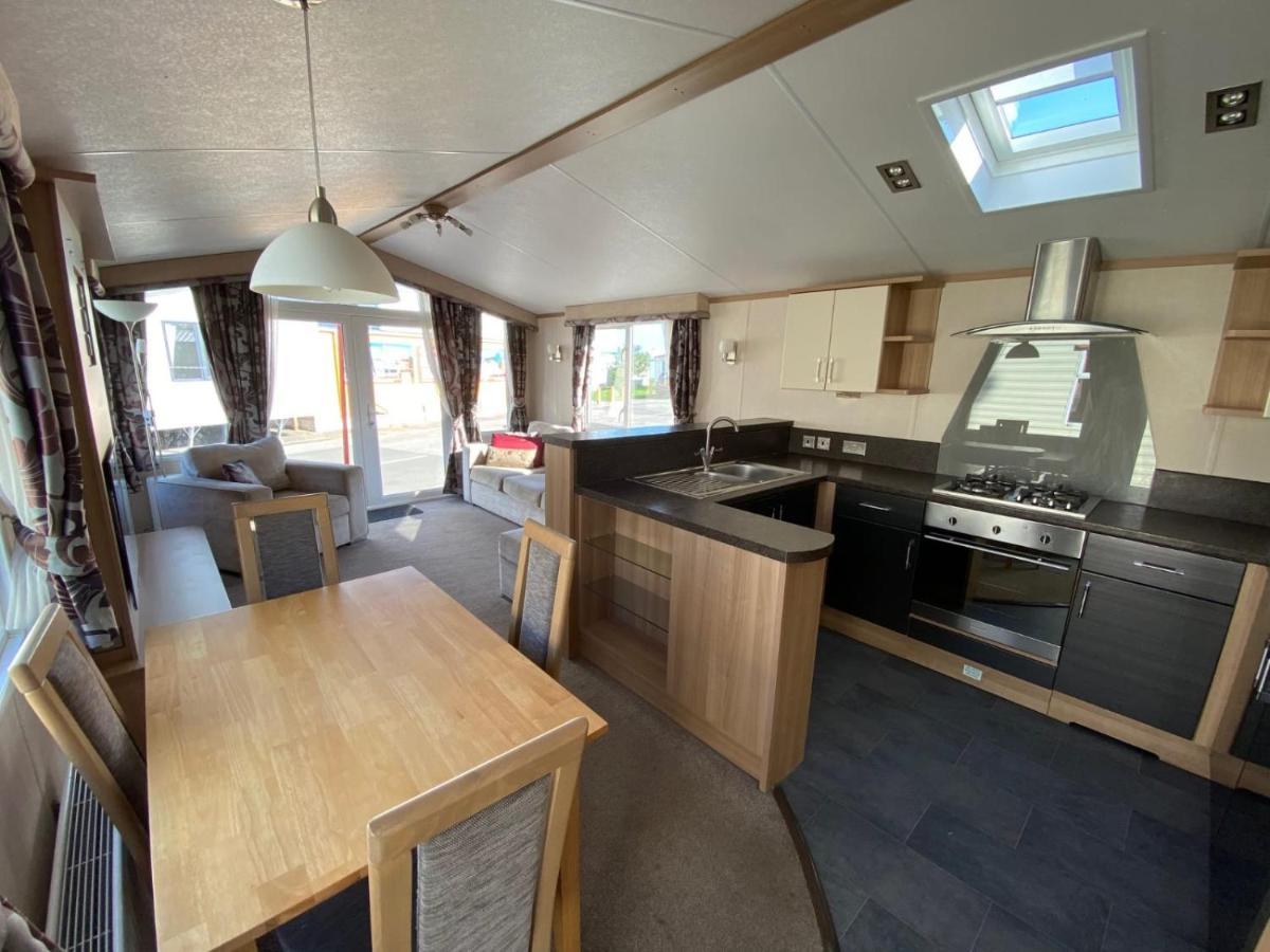 8 Berth Caravan Skegness Golden Palm Resort Чапъл Сейнт Лионардс Екстериор снимка