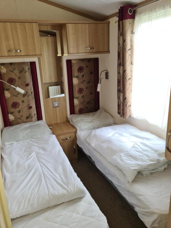 8 Berth Caravan Skegness Golden Palm Resort Чапъл Сейнт Лионардс Екстериор снимка